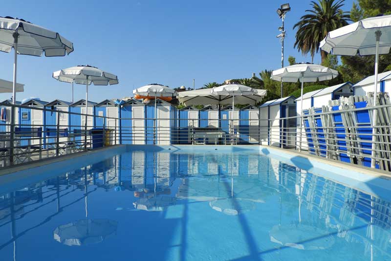 piscina.jpg